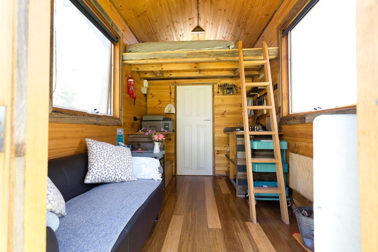 Ardingly Tiny House Newham Exterior photo